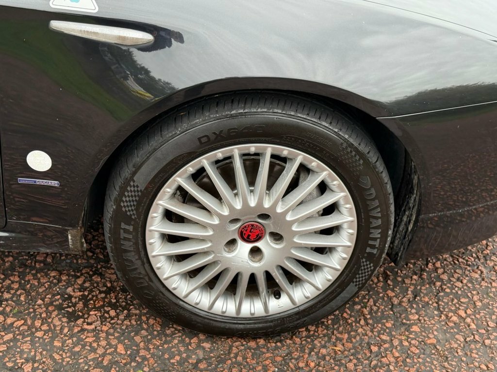 Alfa Romeo 159 2.4 Jtdm Black #8