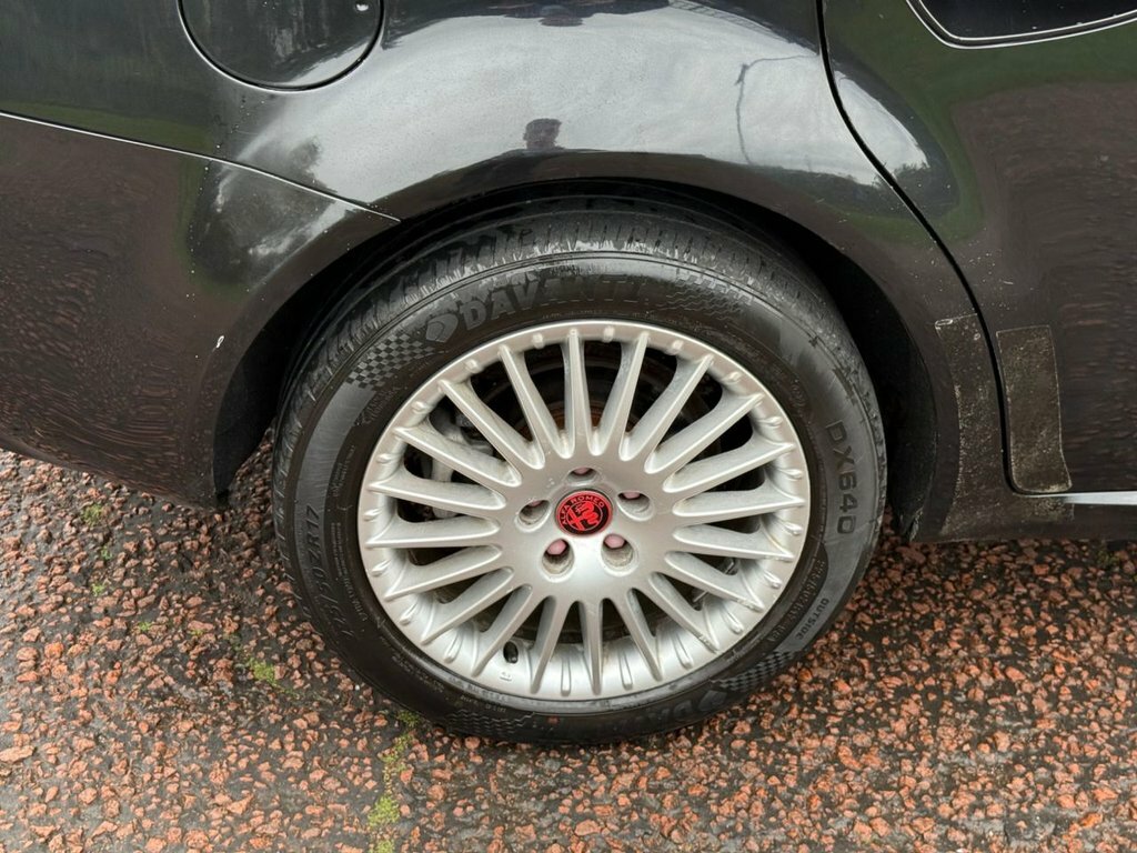 Alfa Romeo 159 2.4 Jtdm Black #7
