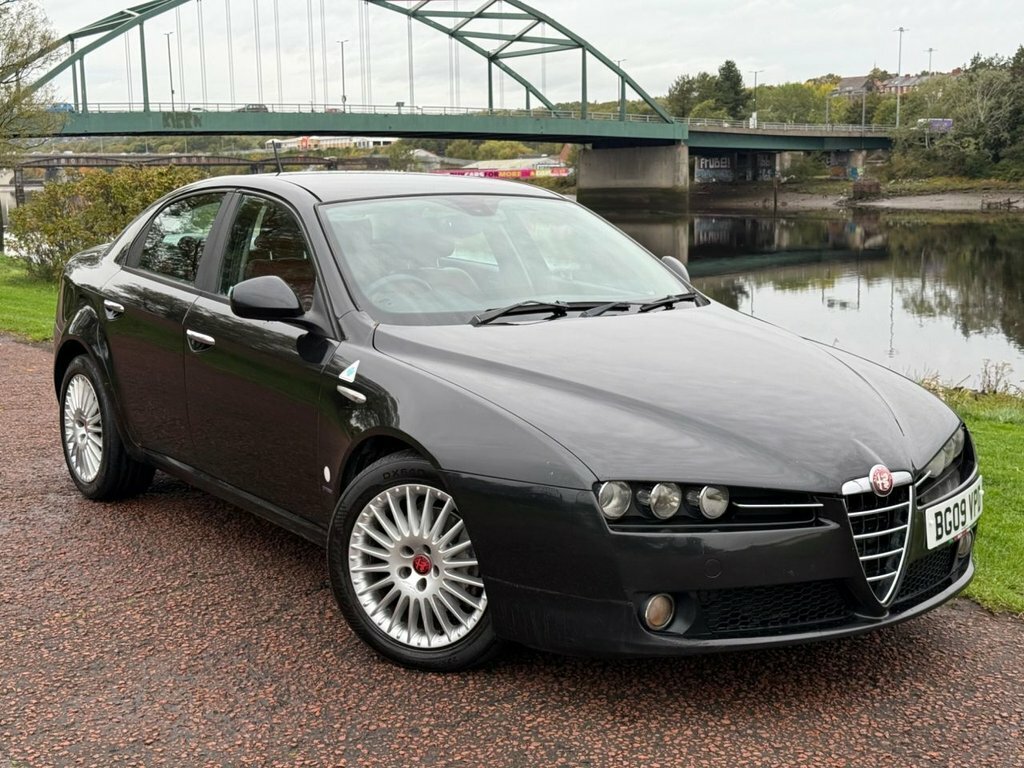 Alfa Romeo 159 2.4 Jtdm Black #1