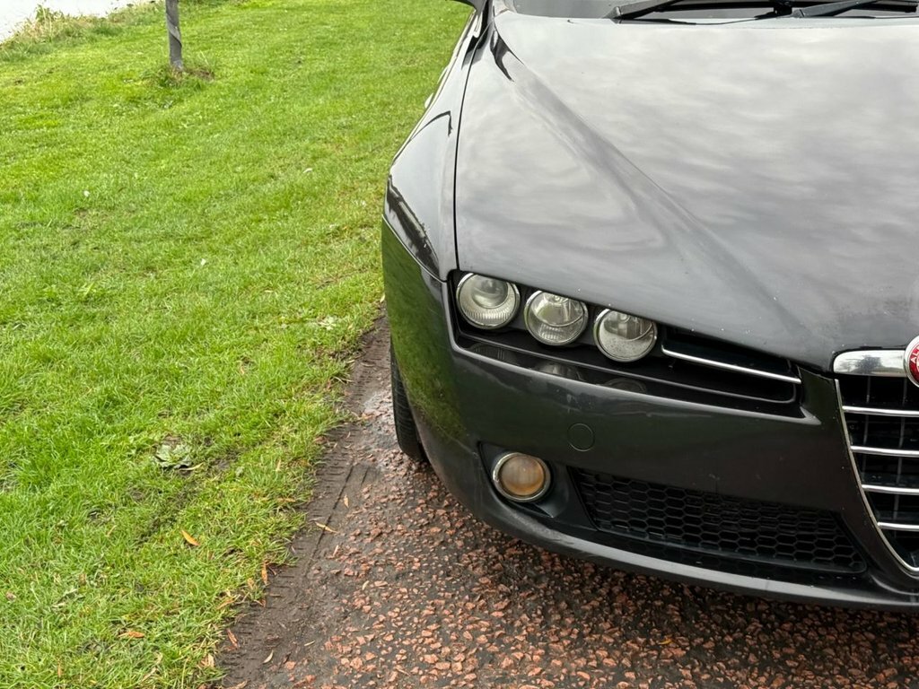Alfa Romeo 159 2.4 Jtdm Black #32