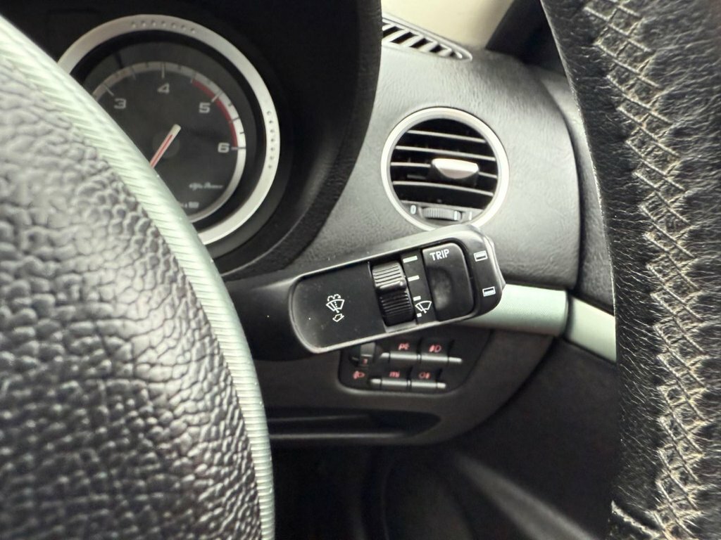 Alfa Romeo 159 2.4 Jtdm Black #24