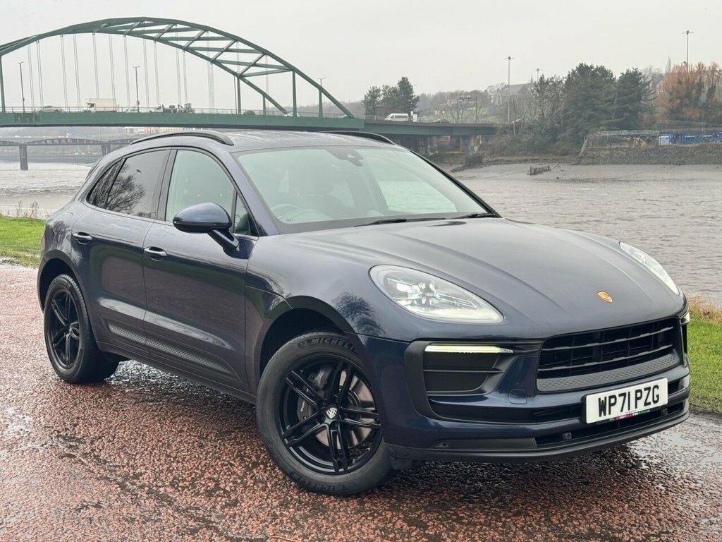 Porsche Macan 2L Null Blue