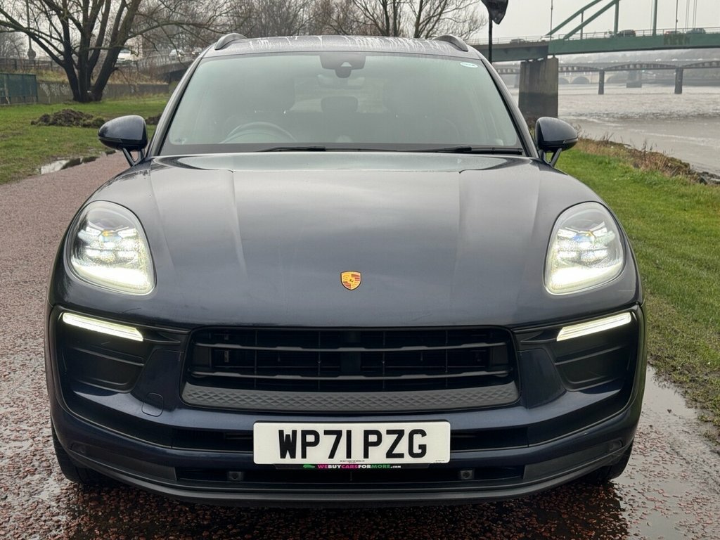 Porsche Macan 2L Null WP71PZG Blue #2