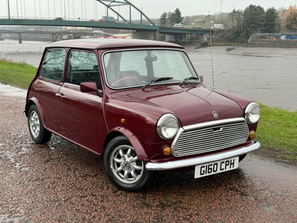 Austin MINI Saloon Red