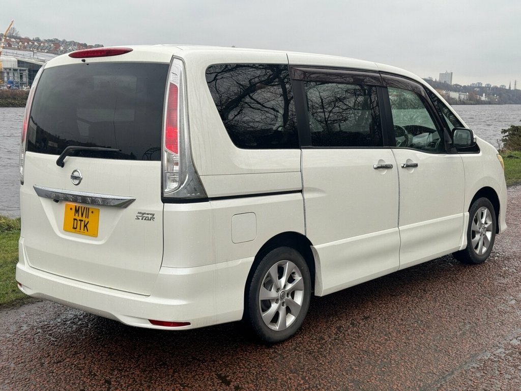 Nissan Serena Mpv MV11DTK White #4