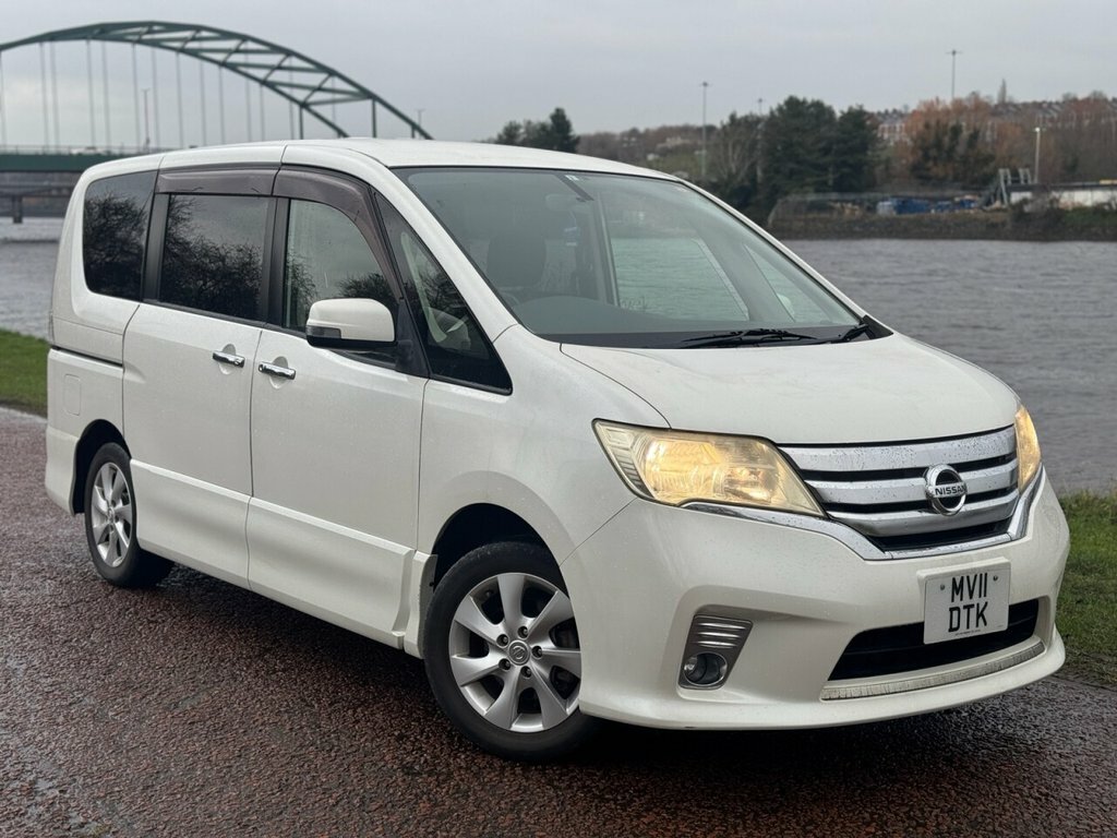 Nissan Serena Mpv MV11DTK White