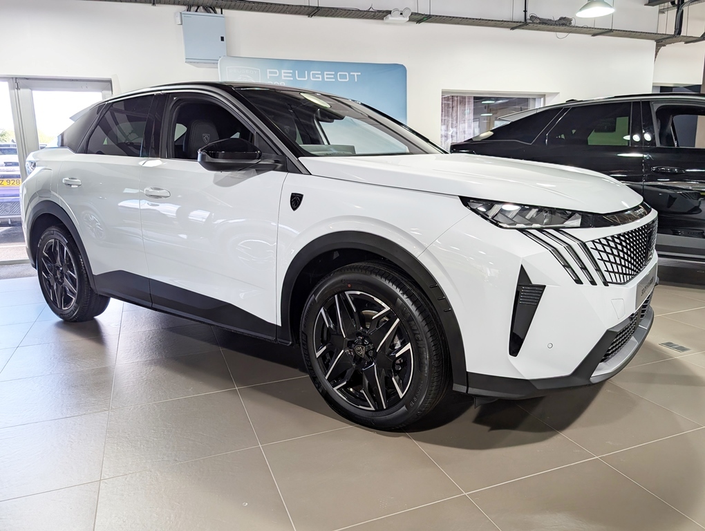 Peugeot 3008 1.2 136Hp Hybrid Gt Sensation Pack  White #2