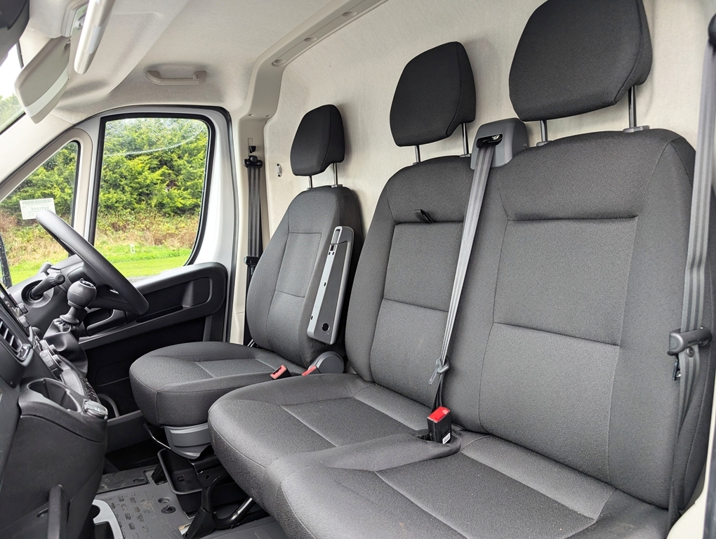 Citroen Relay 2.2Bhdi 140Hp L3h3 Enterprise White #4