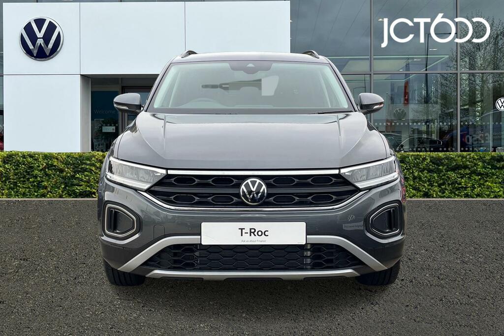 Volkswagen T-Roc  Black #8