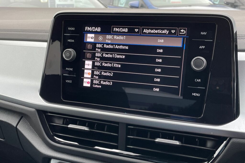 Volkswagen T-Roc  Black #13