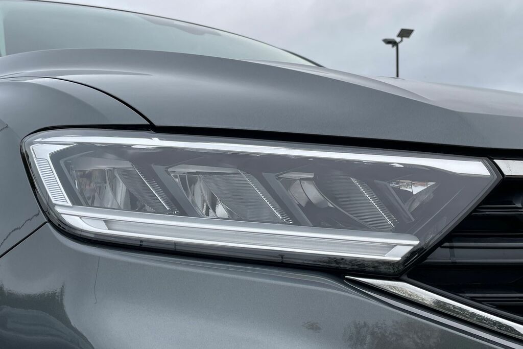 Volkswagen T-Roc  Black #19