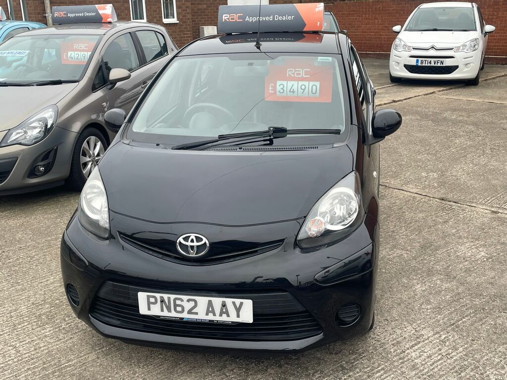 Toyota Aygo 1.0L Vvt-i Ice Hatchback Euro 5 PN62AAY Black #6