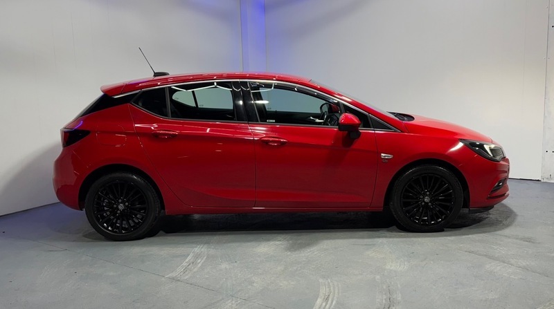 Vauxhall Astra Elite DY18XBP Red #5