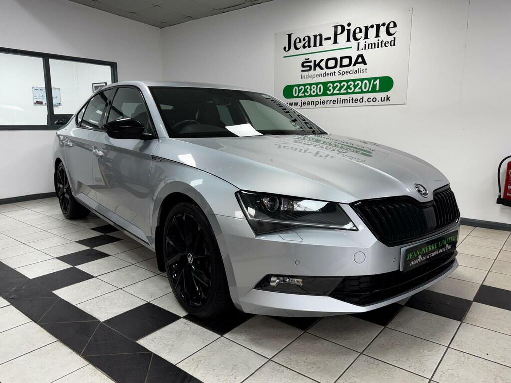 Skoda Superb Hatchback 1.5 Tsi Act Sportline Dsg Euro 6 Ss 5 Silver