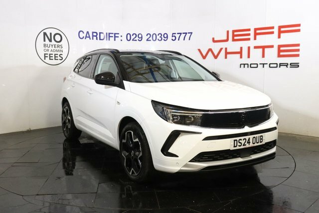 Vauxhall Grandland Turbo Ultimate White