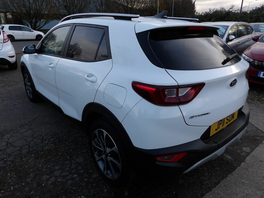 Kia Stonic 1.6 Crdi 3 Suv Euro 6 S S 113 JP11SOM White #3