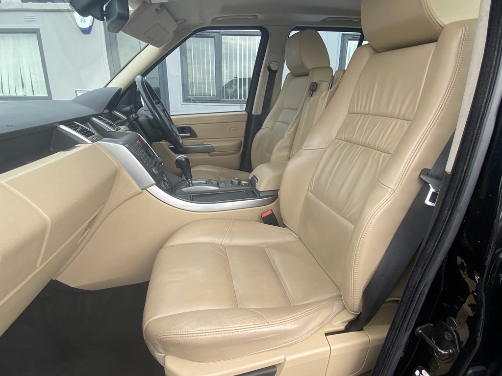 Land Rover Range Rover Spt Tdv6 Hse A IGZ9155 Black #3
