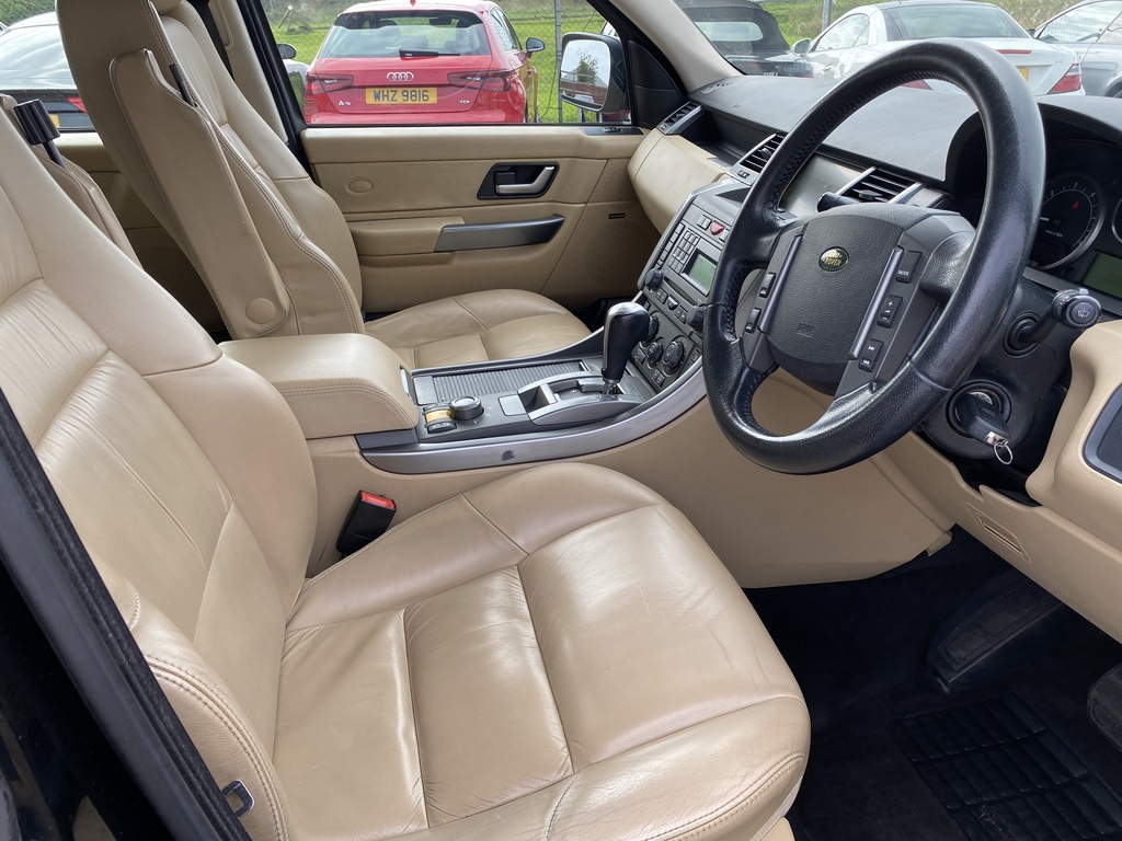 Land Rover Range Rover Spt Tdv6 Hse A Black