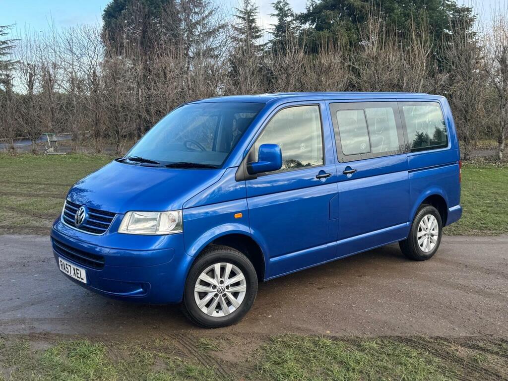 Volkswagen Transporter Shuttle 1.9L T30 S White #1