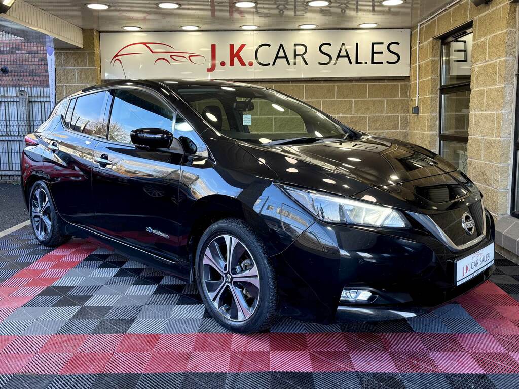 Nissan Leaf 110Kw 2.Zero 40Kwh Black