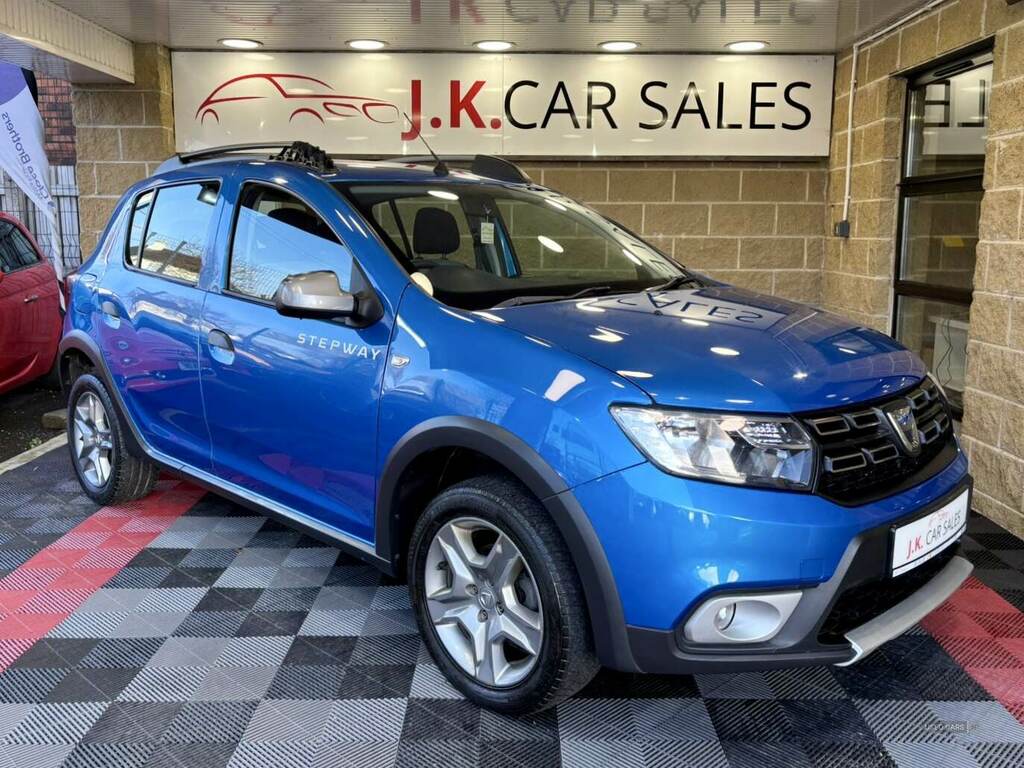 Dacia Sandero Stepway 0.9 Tce Essential Blue
