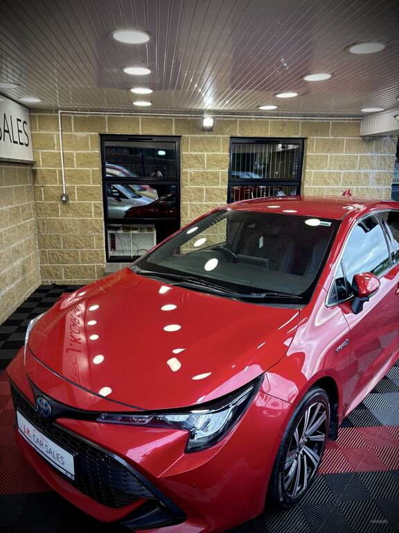 Toyota Corolla 1.8 Vvt-i Hybrid Design Cvt HSZ9692 Red #6