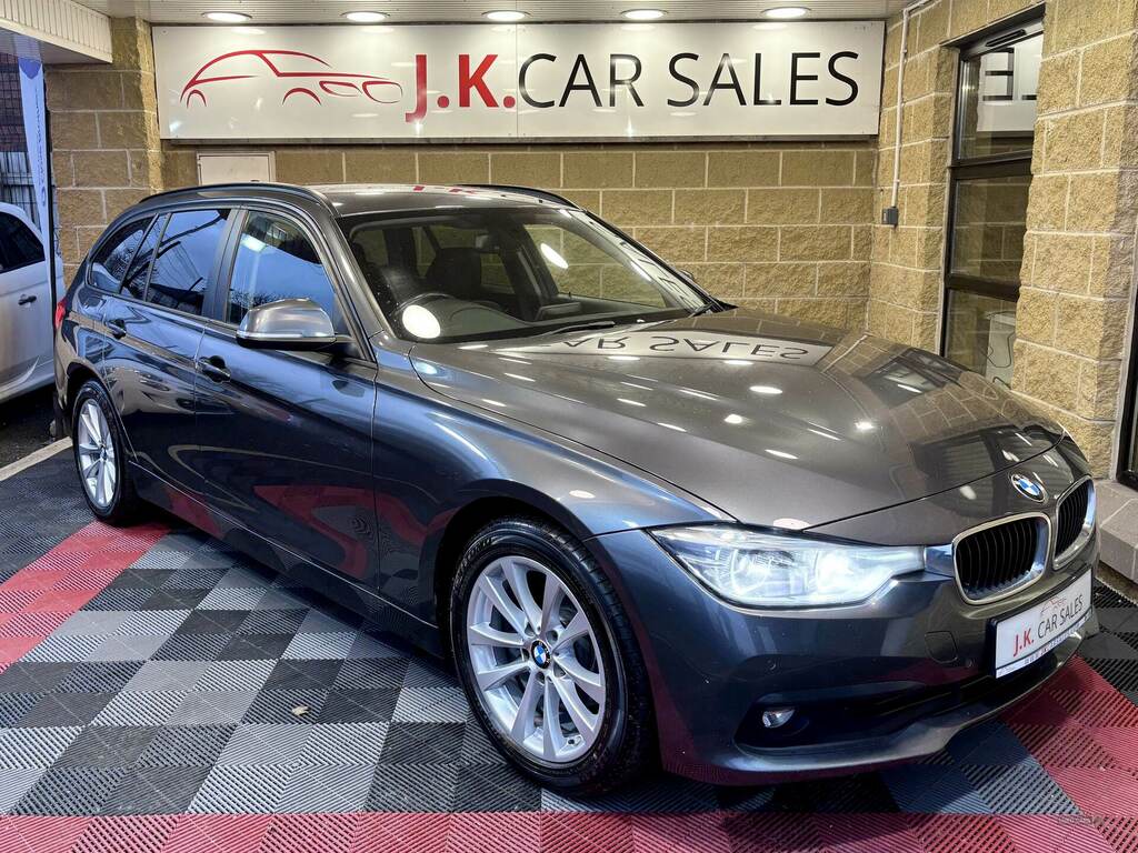 BMW 3 Series 318D Se Step Grey