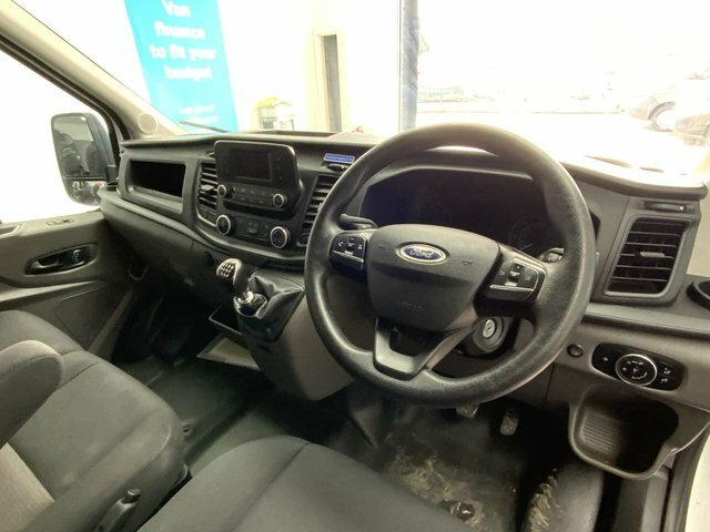 Ford Transit Custom 2.0 350 Ecoblue Leader WN22WHK White #2