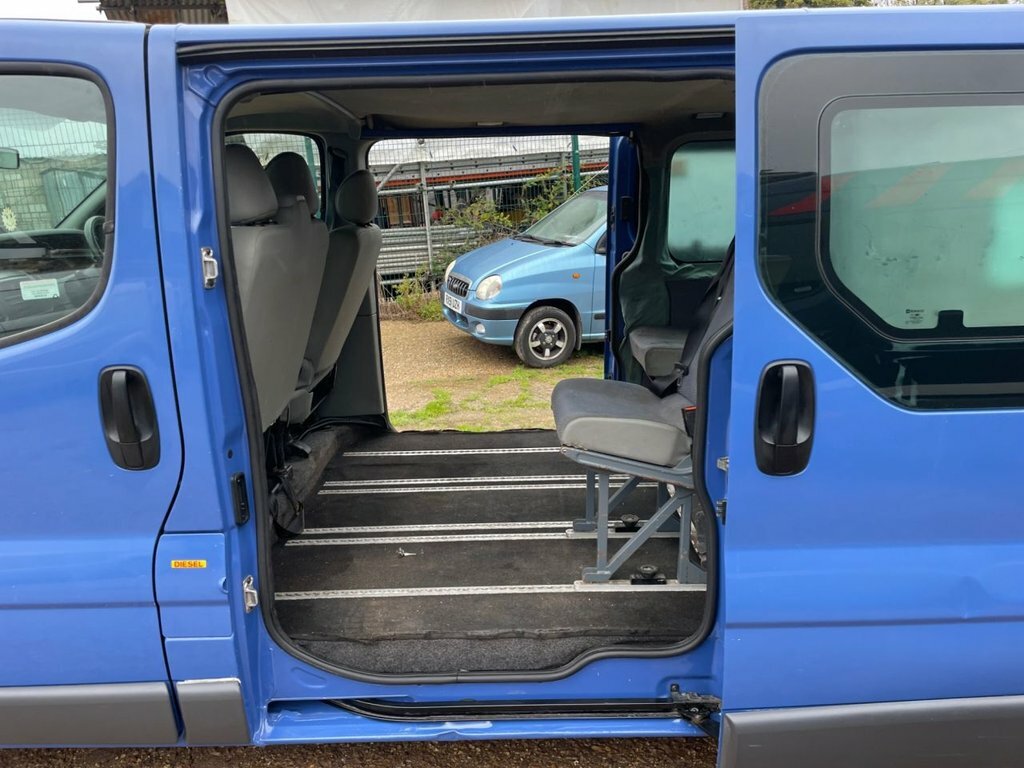 Renault Trafic 1.9 Td Dci Ll29 Silver #33