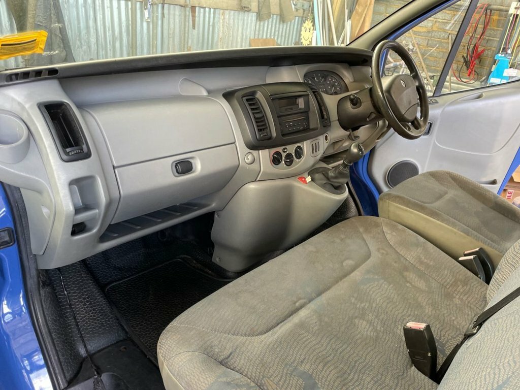 Renault Trafic 1.9 Td Dci Ll29 Silver #12