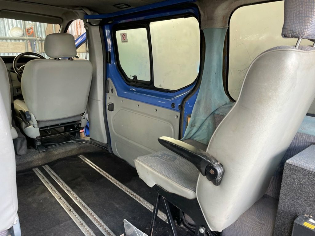 Renault Trafic 1.9 Td Dci Ll29 Silver #8