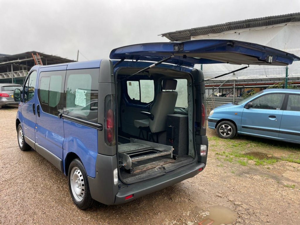 Renault Trafic 1.9 Td Dci Ll29 Silver #2