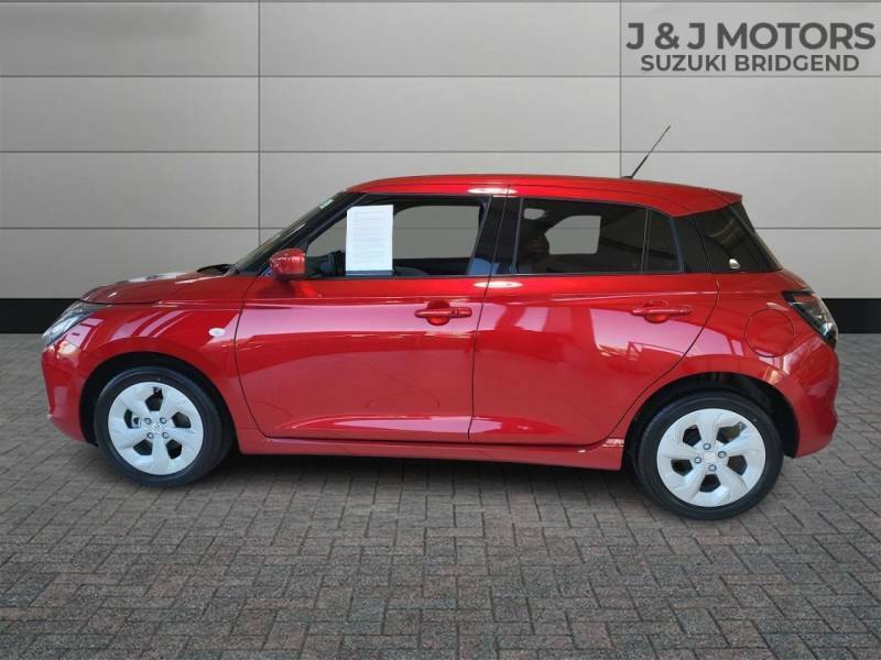 Suzuki Swift Motion 1.2 Mild Hybrid - 2025 New Car Red #4