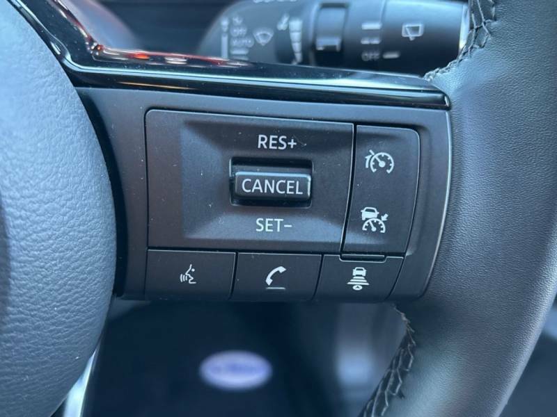 Nissan Qashqai+2 1.5 E-power Acenta Premium White #14