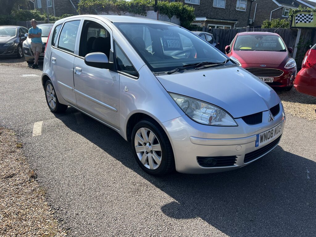 Mitsubishi Colt Cz1 3dr White #1