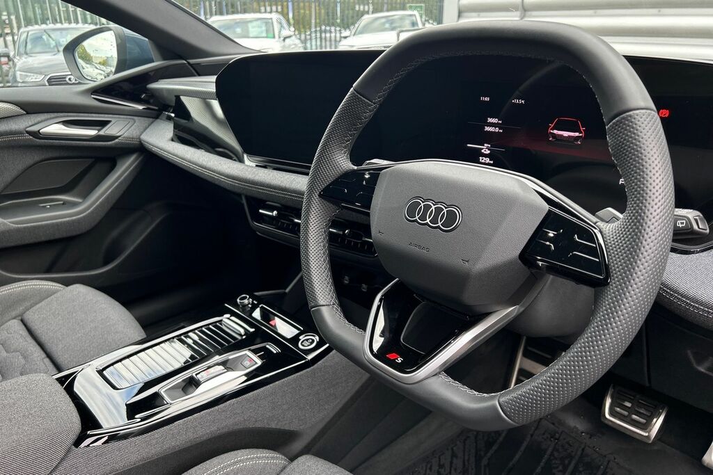 Audi A6 E-tron Avant Avant S Line E-tron Quattro 315,00 Kw ST25UTA Blue #6