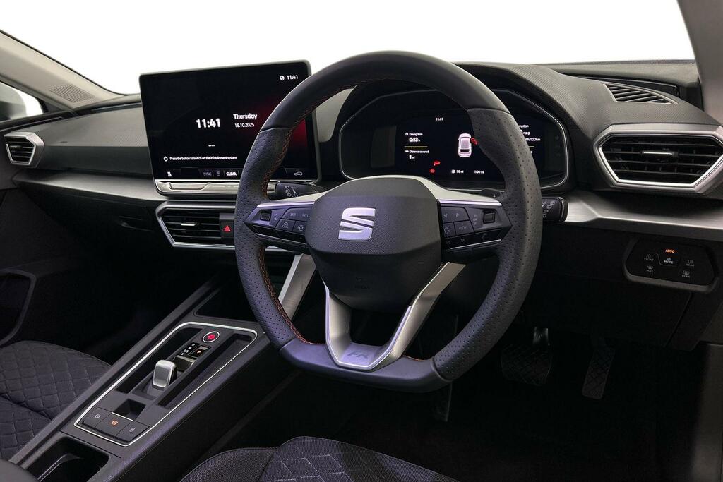 Seat Leon 1.5 E-hybrid Fr Dsg Dap White #6