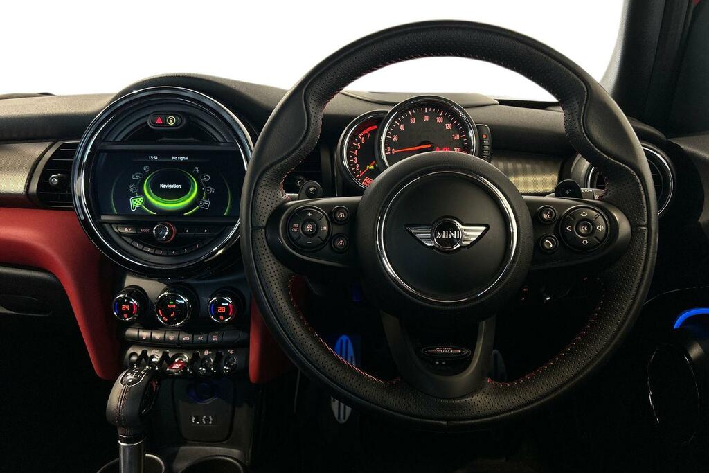 Mini Hatch 5-Door Cooper S Red #5
