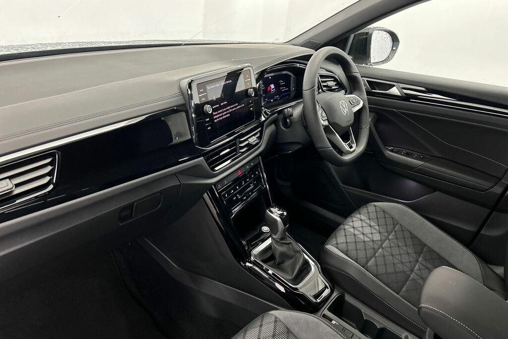 Volkswagen T-Roc 1.5 Tsi Black Edition Dsg SV75UXW Silver #2