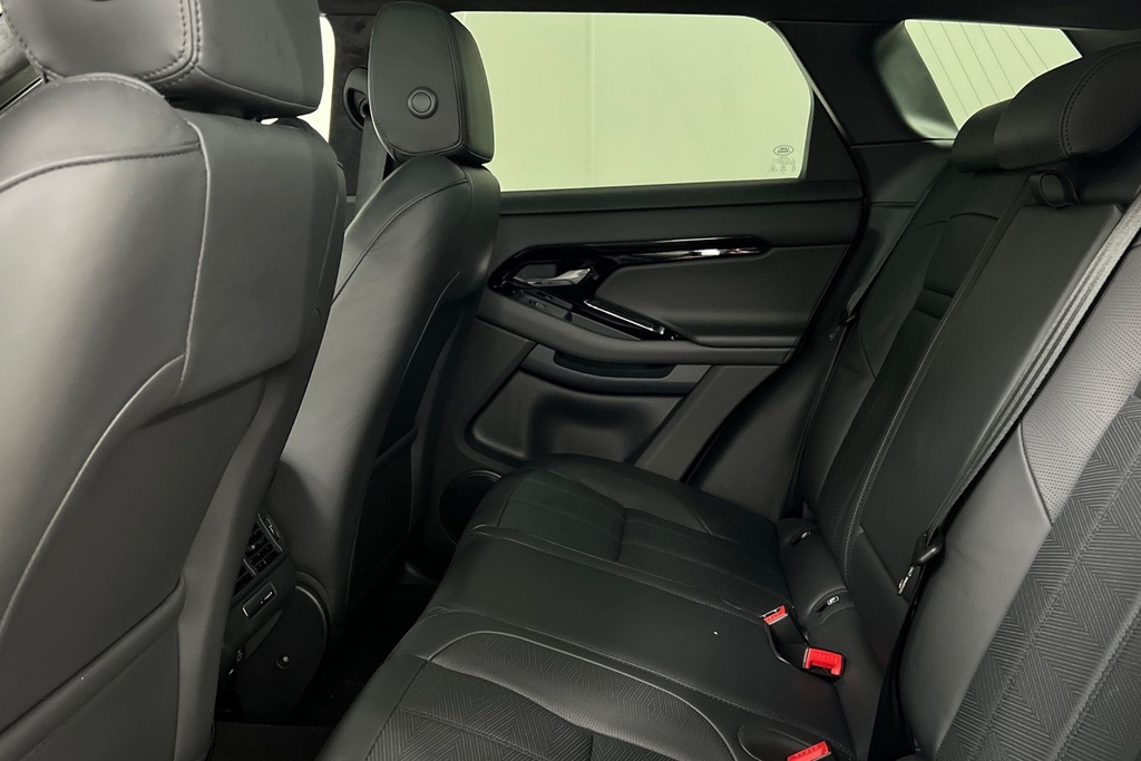 Land Rover Range Rover Evoque P270e Autobiography Black #4