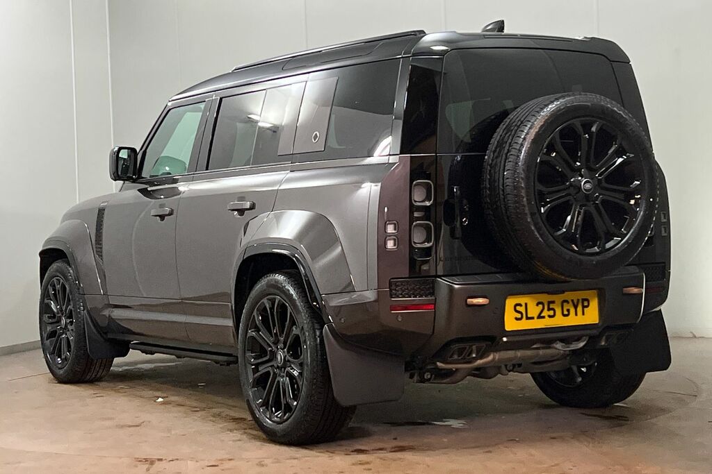 Land Rover Defender 110 P635 Octa SL25GYP Grey #2