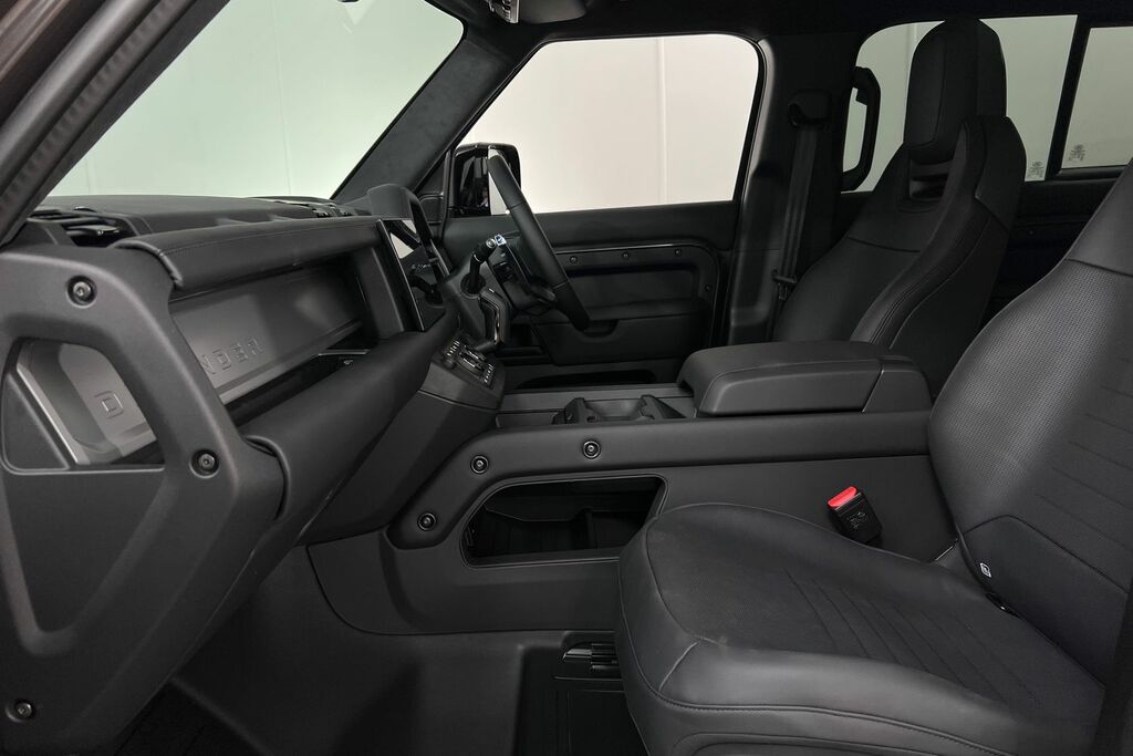 Land Rover Defender 110 P635 Octa SL25GYP Grey #3