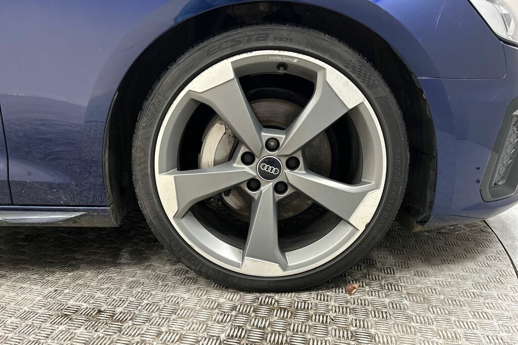Audi A4 40 Tfsi 204 Black Edition S Tronic AK71PWO Blue #5
