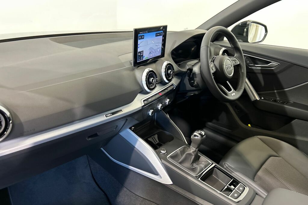 Audi Q2 S Line 30 Tfsi 116 Ps 6-Speed SV75TOJ Black #2