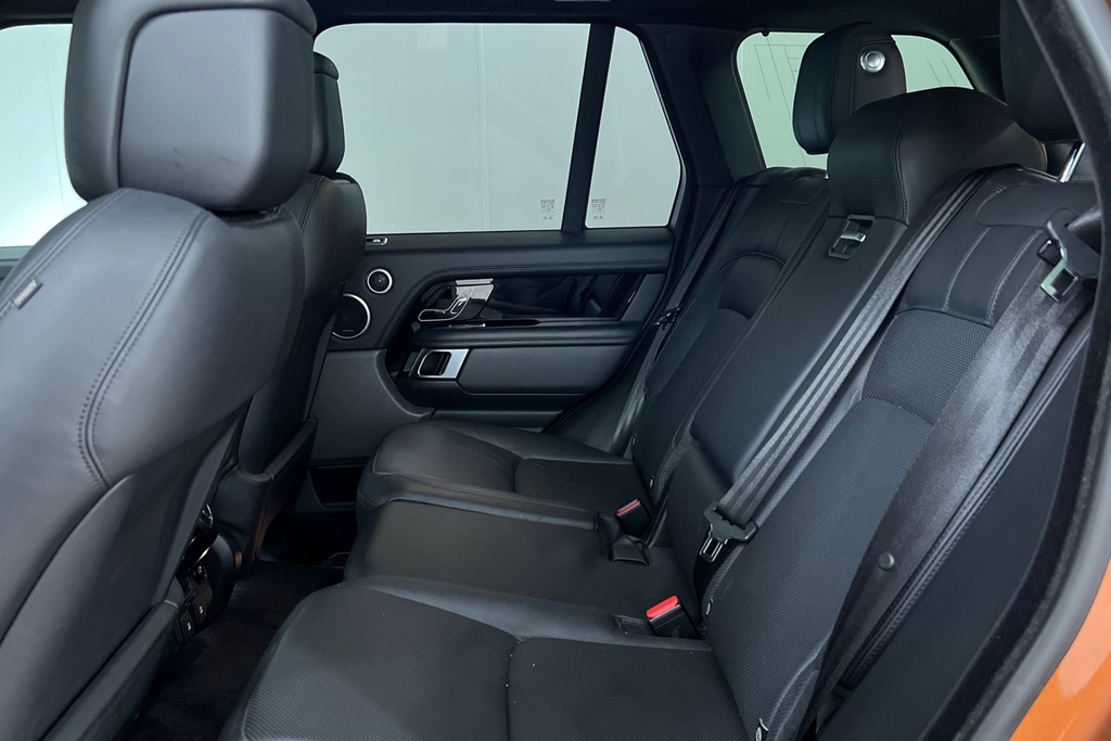 Land Rover Range Rover Sdv6 Vogue SN19LAH Orange #4