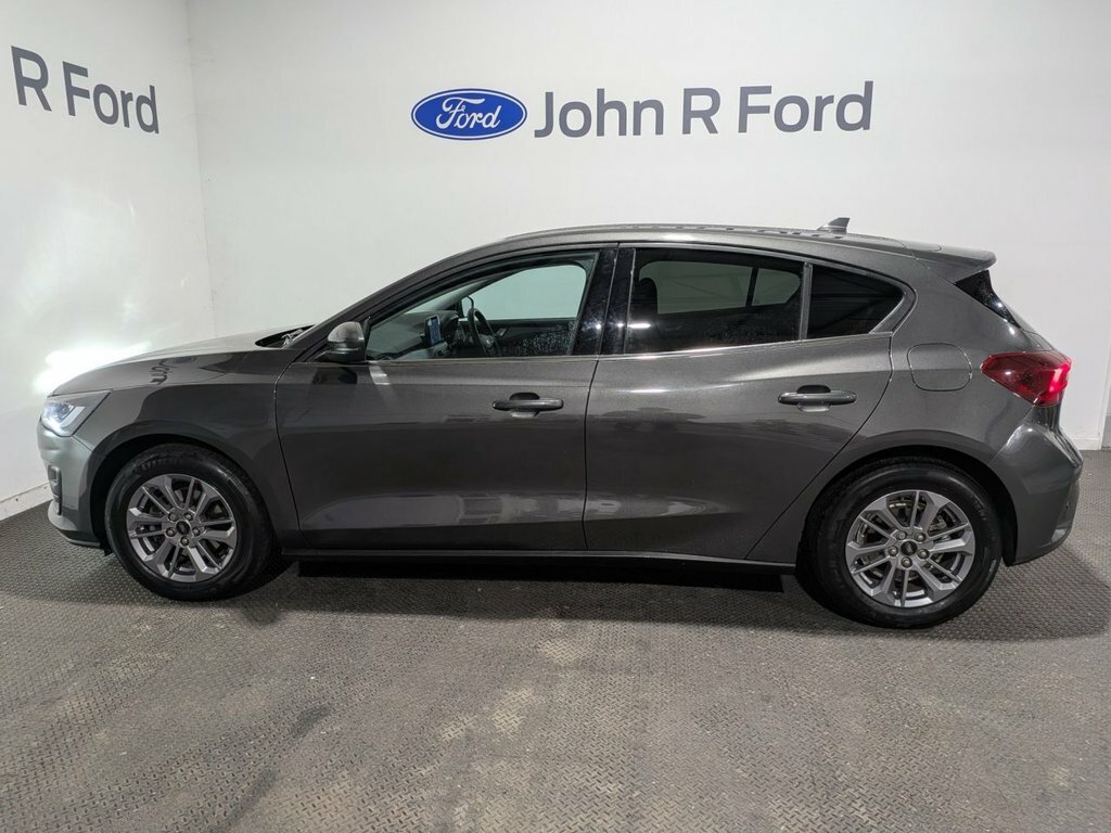 Ford Focus 1L Titanium Style EJ72OAD Grey #3