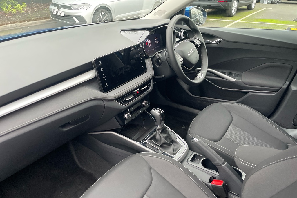 Skoda Fabia 1.0 Tsi 116 Se L Edition Dsg BN75CYJ Blue #2