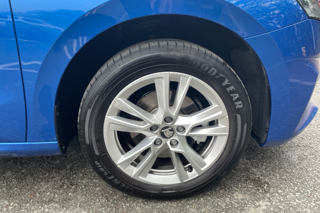 Skoda Fabia 1.0 Tsi 116 Se L Edition Dsg BN75CYJ Blue #5