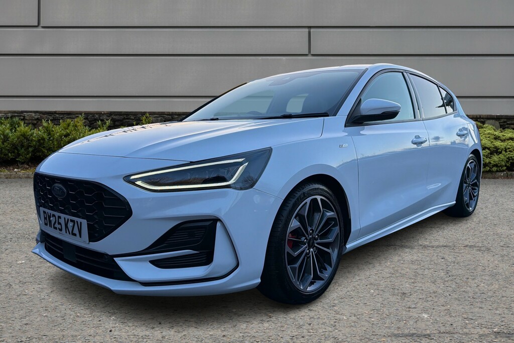 Ford Focus St-line X BW25KZV White #5