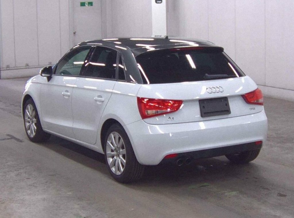 Audi A1 1L Sport AO14CMJ White #2